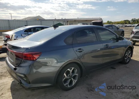 2020 Kia Forte Fe z USA, uszkodzony, nr VIN 3KPF24AD2LE184897